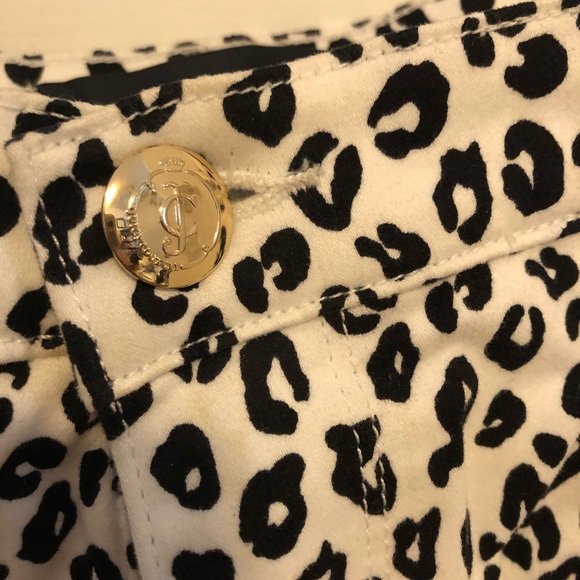 Juicy Couture White Leopard Print Shorts - Picture 3 of 4